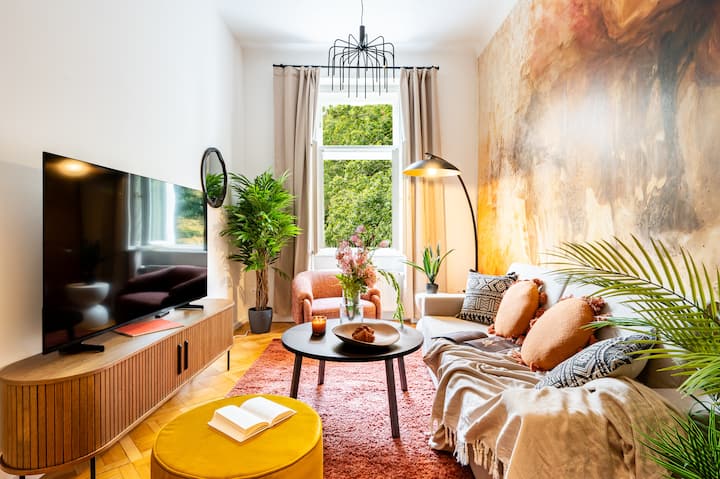 3bdr Apt. W/ Loft Beds Workspace Lesser Town - Praag
