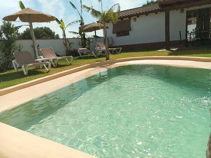 Villa In Chiclana De La Frontera With A Pool - Chiclana de la Frontera