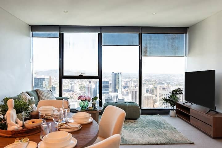 Sky55 Lux 3br Skytower Apartment - Brisbane