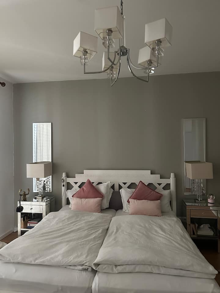 Exklusives Gästezimmer Eigenes Bad | Terrasse - フランクフルト