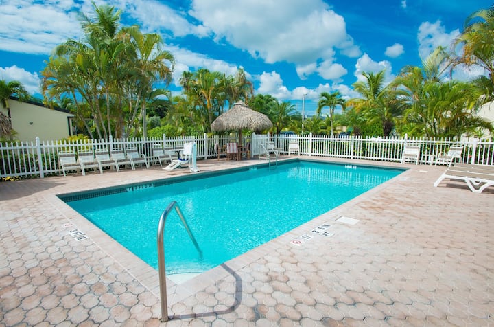 2 Doubles | Travelodge Florida City | Ground Floor - Florida City, FL