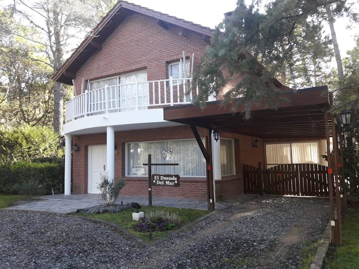 Casa En Carilo C/pileta Y Jacuzzi - Pinamar