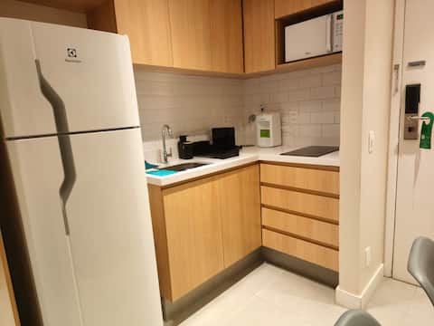 Popular Airbnb listing: Airport, 390 meters from the metro, with parking space. in Moema