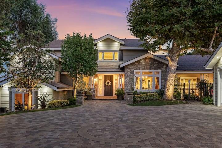 Luxury Fullerton Estate | Private Pool & Spa + Bbq - Fullerton, CA