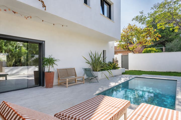 Maison Familiale, Calme & Esprit Vacances - Marsella, Francia