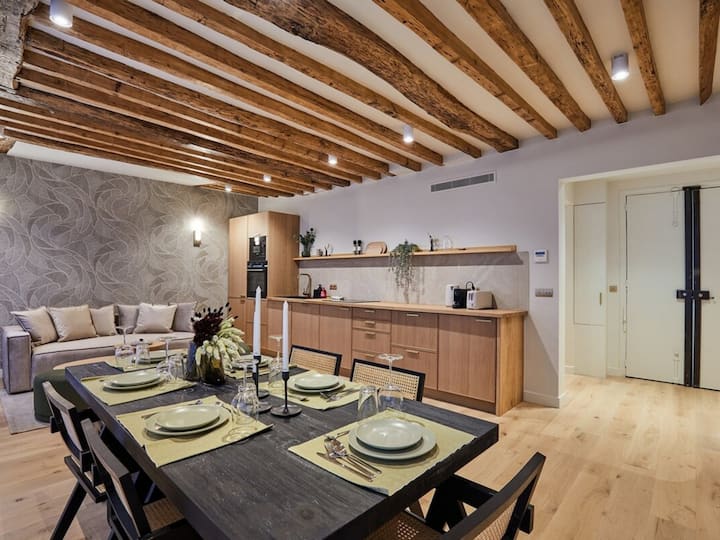 Lovely Apartment For Families And Groups - Munich