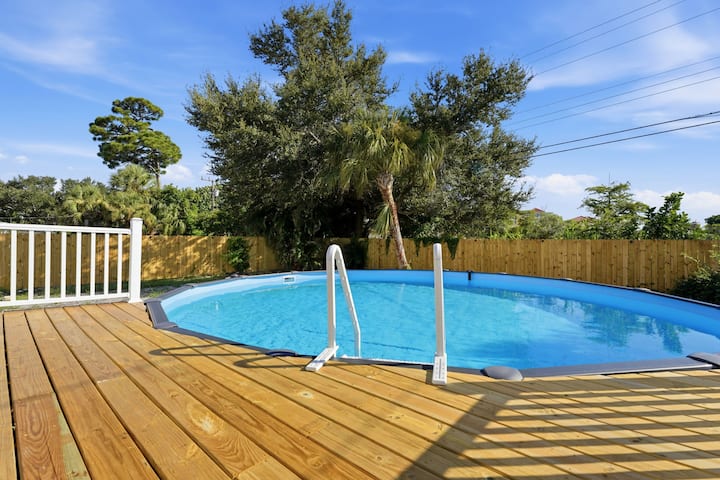 Venice Island Pool Home! - Venice, FL