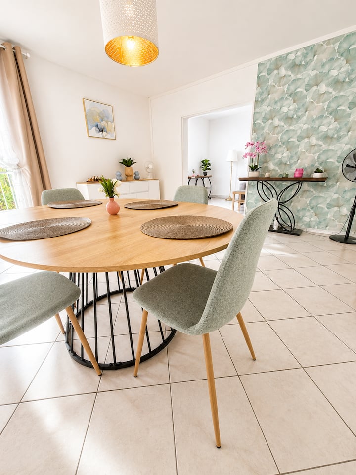 Appartement Lumineux Et Confortable à Pierrelatte - Pierrelatte
