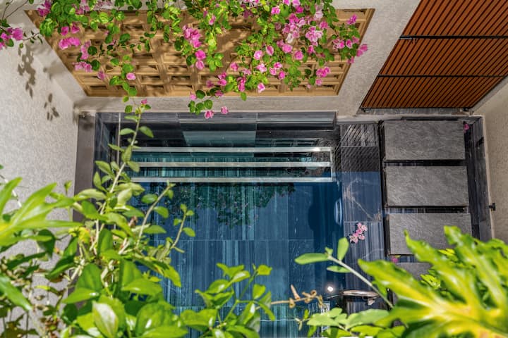 Private Pool Villa | My Khe Beach Area - Vietnam