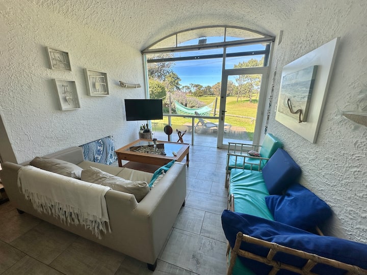 ¡Casa Con Hermosa Vista Y Salida Directa Al Golf! - Pinamar