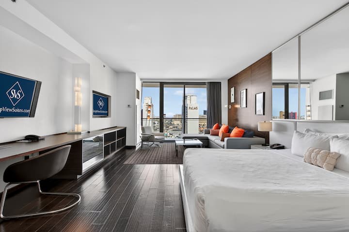 Vb25* Studio Strip View | At Palms Place - Las Vegas, NV