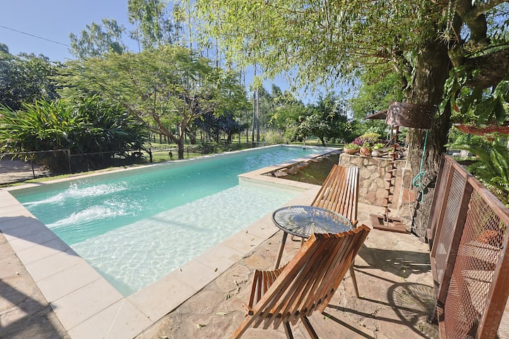 Villa Las Rocas Para 15 Personas A 45 Min De Asu - Paraguay