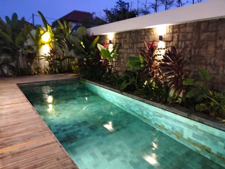 Villa 3 Kamar Tidur , Lokasi Tenang - Australia