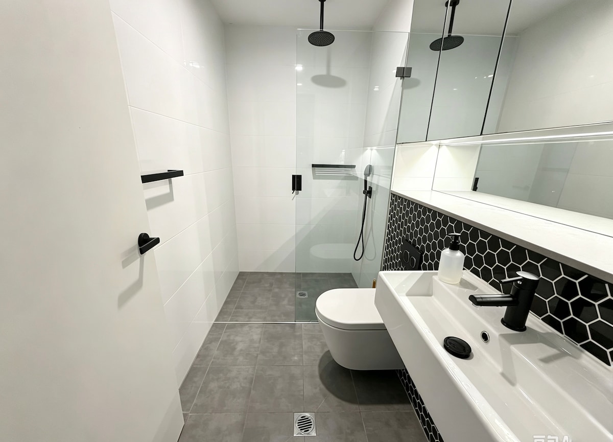 Close to Epping Station