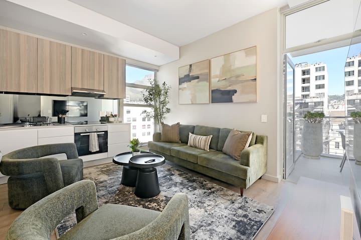 Cape Town City 2bed, Views, Balcony, Pool - Cape Town