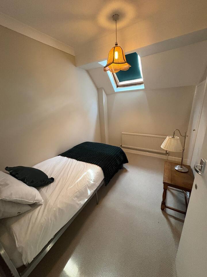 Prime Location 3-Bed Home Norwich