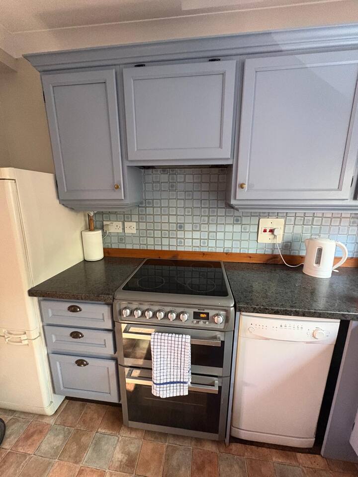 Prime Location 3-Bed Home Norwich