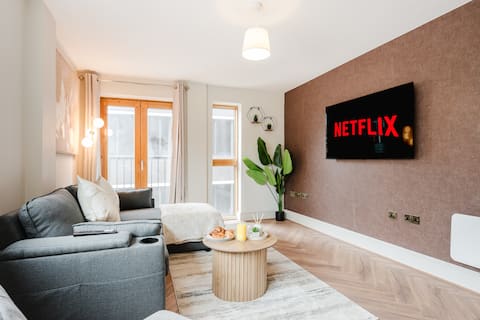 Successful Airbnb property: Stylish 1BR Piccadilly | AO Arena | Sleeps 4 in Piccadilly & Northern Quarter