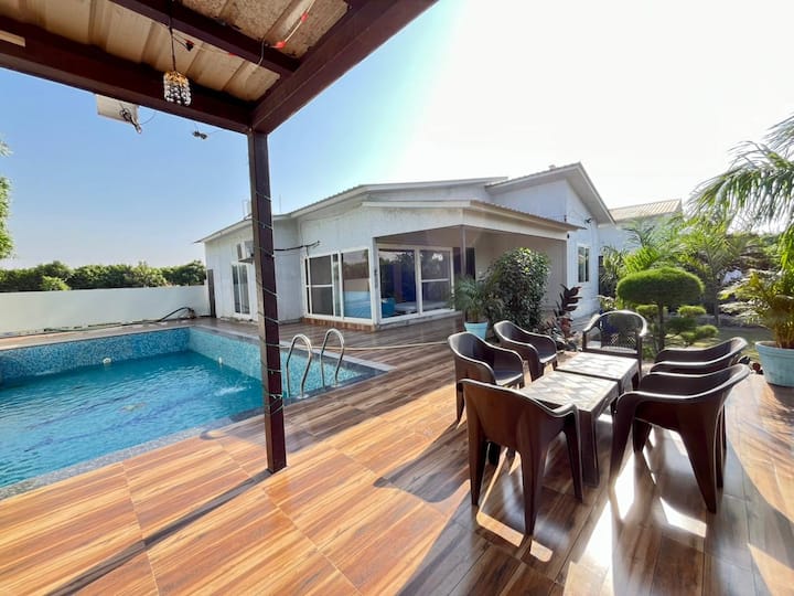 Noida Farm Stays - Noida