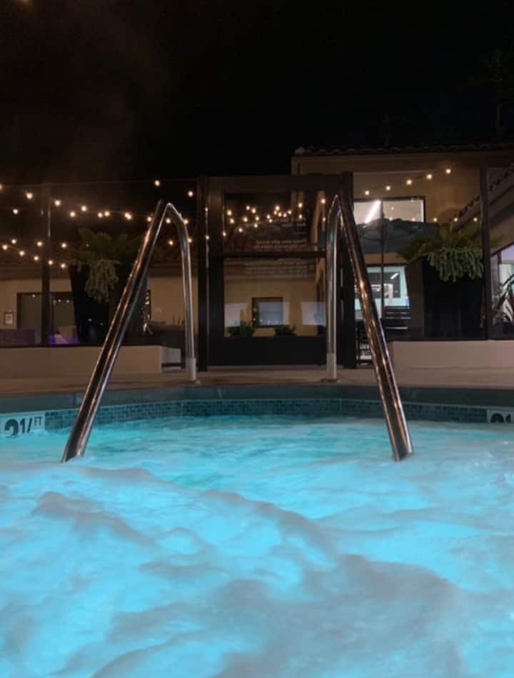 Cosy One Bed Appartment Heart Of La Jolla Village - San Diego, CA