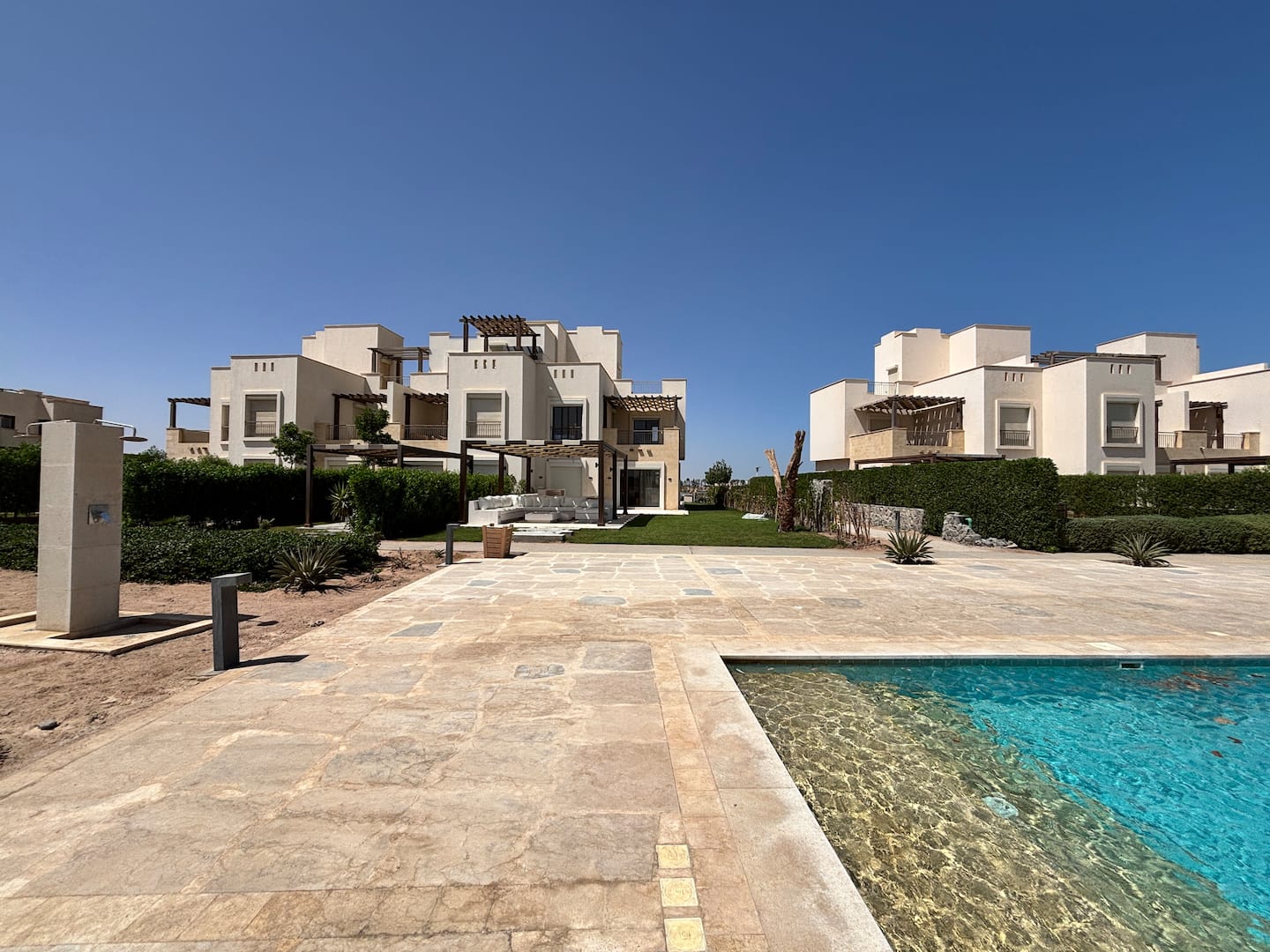 Cyan Corner Townhouse| 3BR Pool Front |Landscaped — El Gouna
