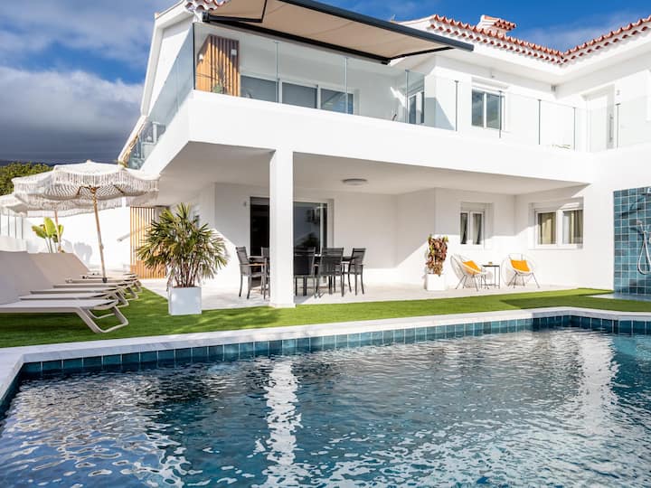 Exclusive Villa Atlantida With Private Heated Pool - Adeje