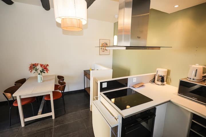 Petite Maison Au Cœur Dun Village Médiéval - Belvès