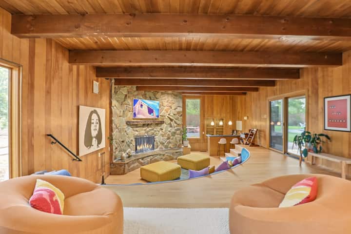 Casa Solana | Mcm | Pool | Hot Tub - Albuquerque, NM