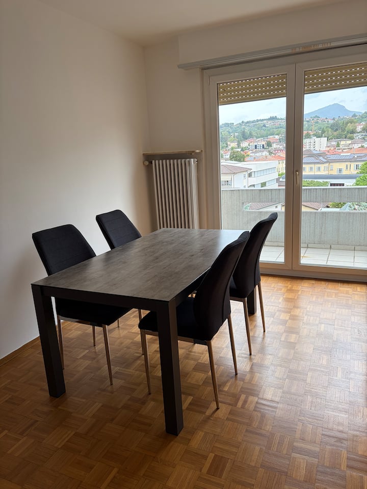 Apartment With A Nice View From All Rooms - Mendrisio