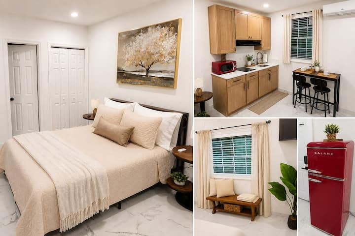Mango Grove Vintage Studio - Camping World Stadium - Orlando
