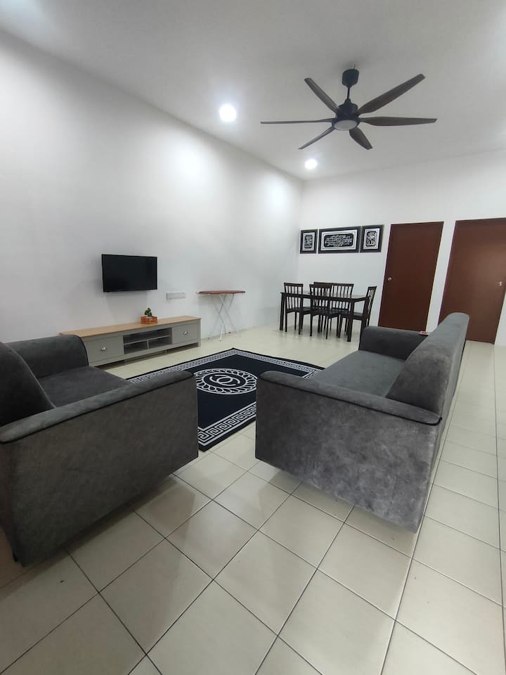 Cozy 3br House 10minit To Cherating Beach Kuantan - Cherating