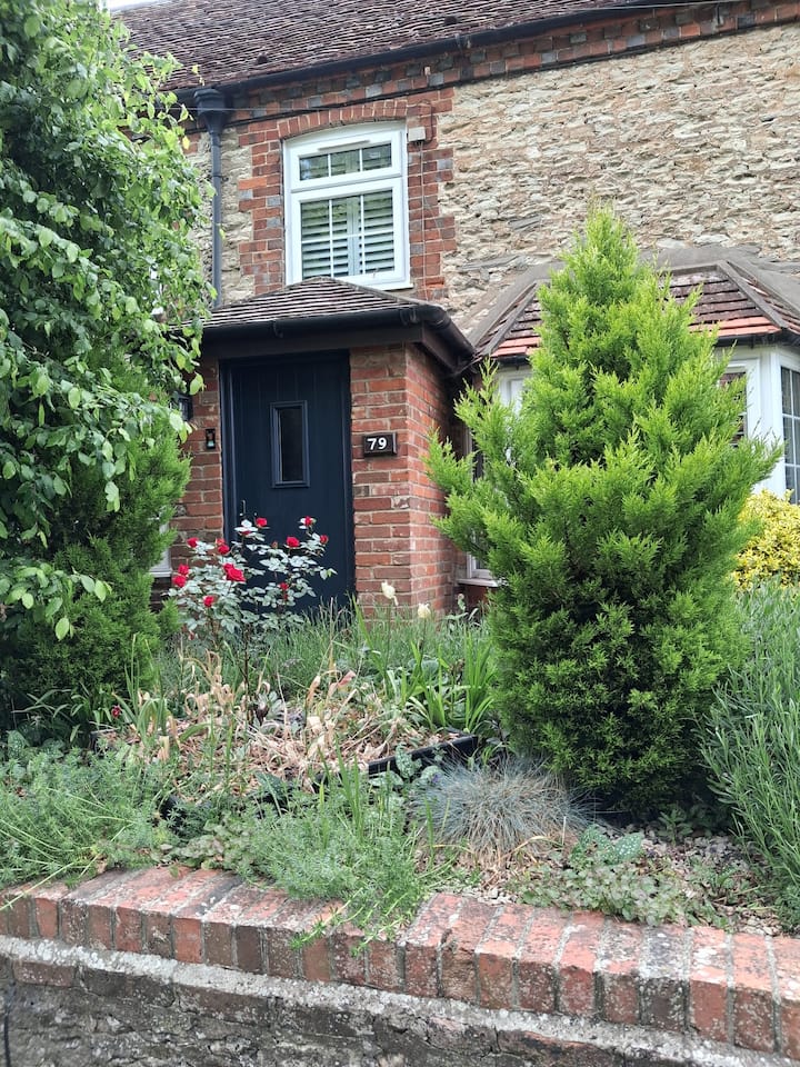 Charming Entire Cottage In Benson, Oxfordshire - ウォリンフォード