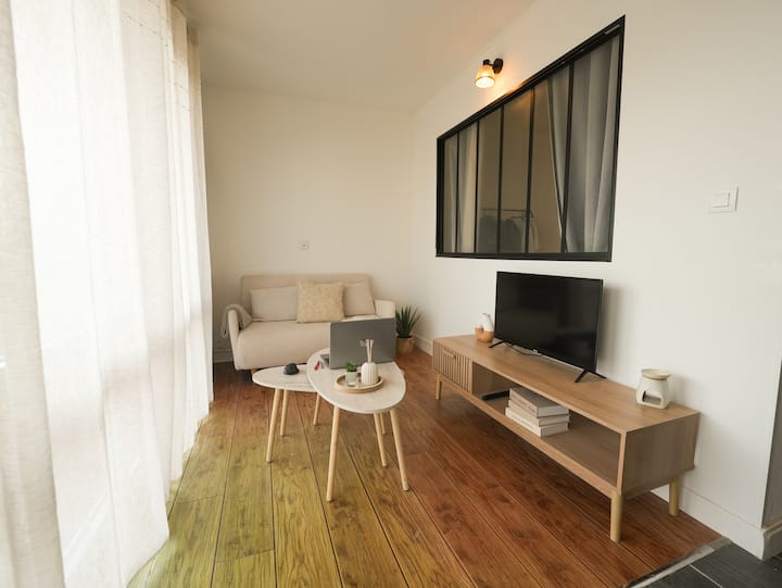 Beau T2 Avec Balcon Proche A7 & Fibre - Valence