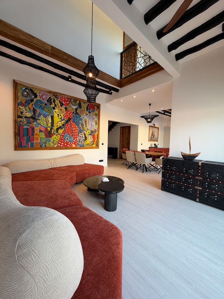 Amazing Modern Art Villa With Luxury Service - Houses for Rent in Mtule ...