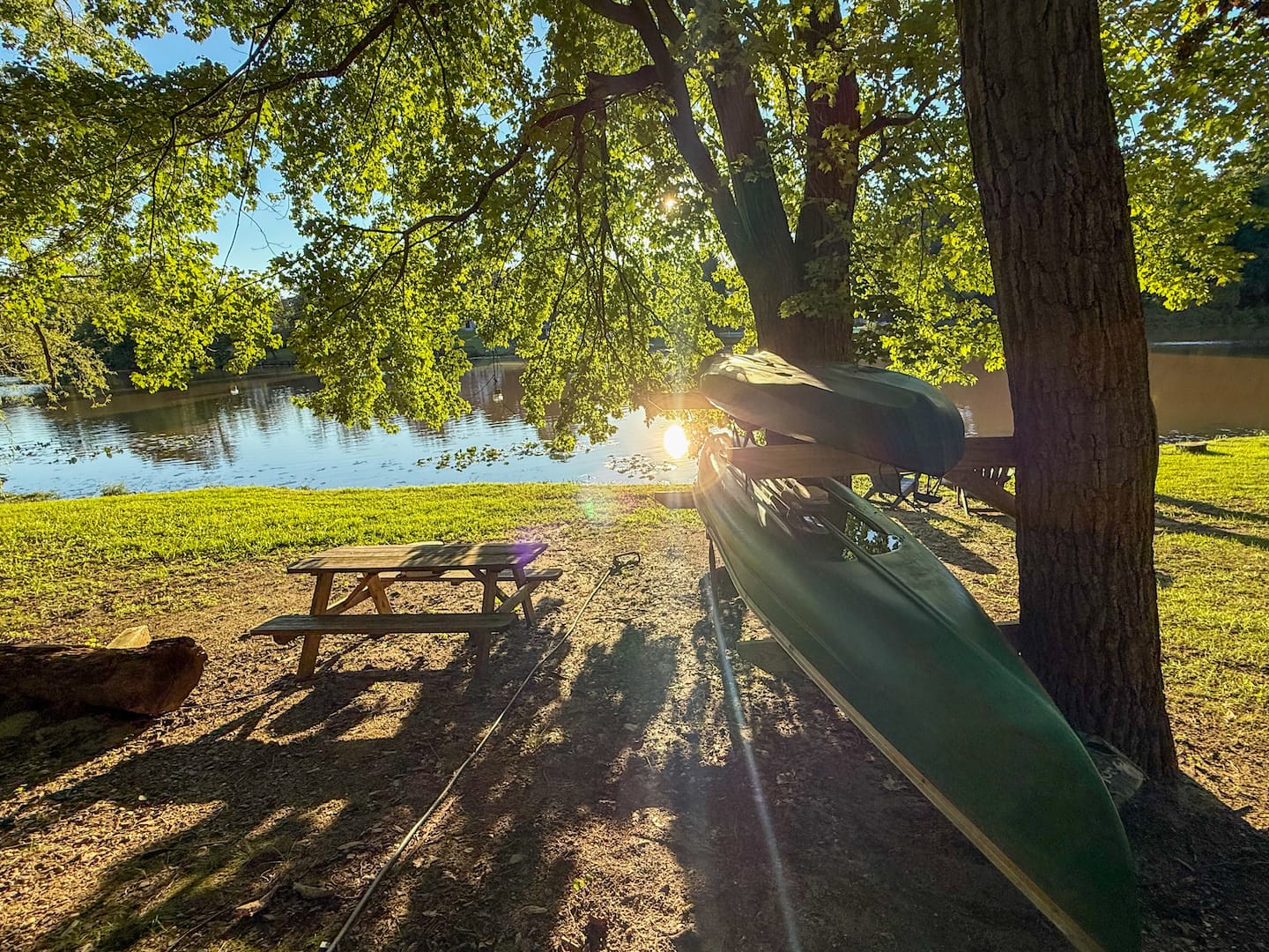 Lakeside Retreat