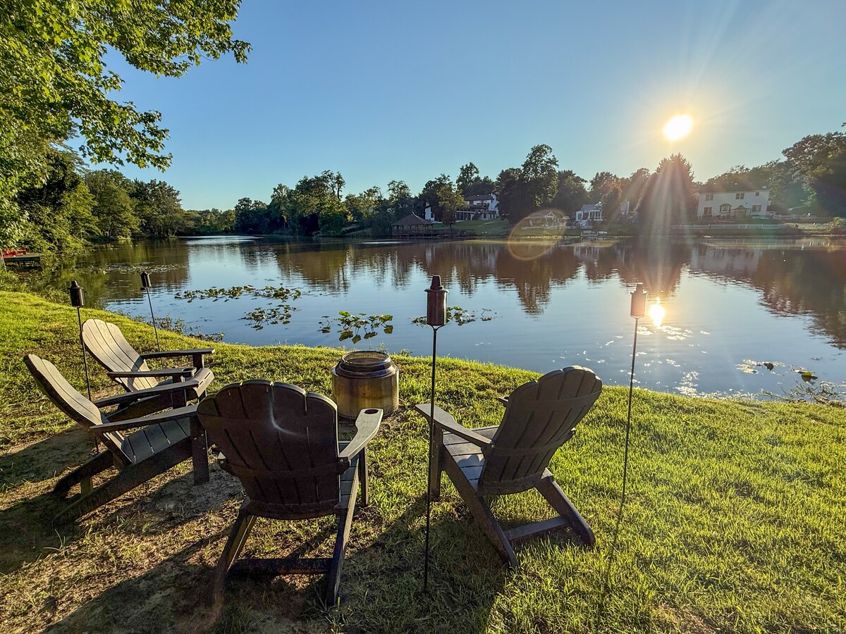 Lakeside Retreat