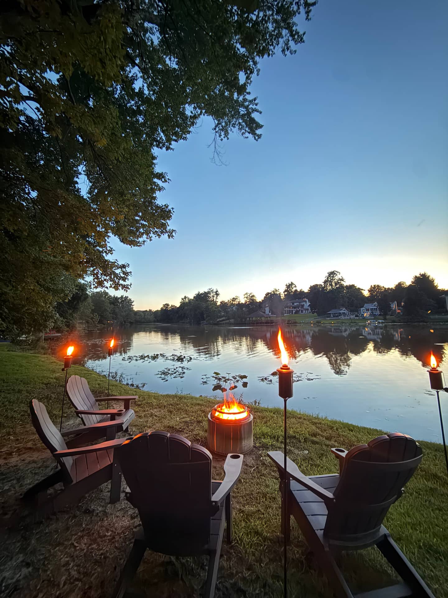 Lakeside Retreat