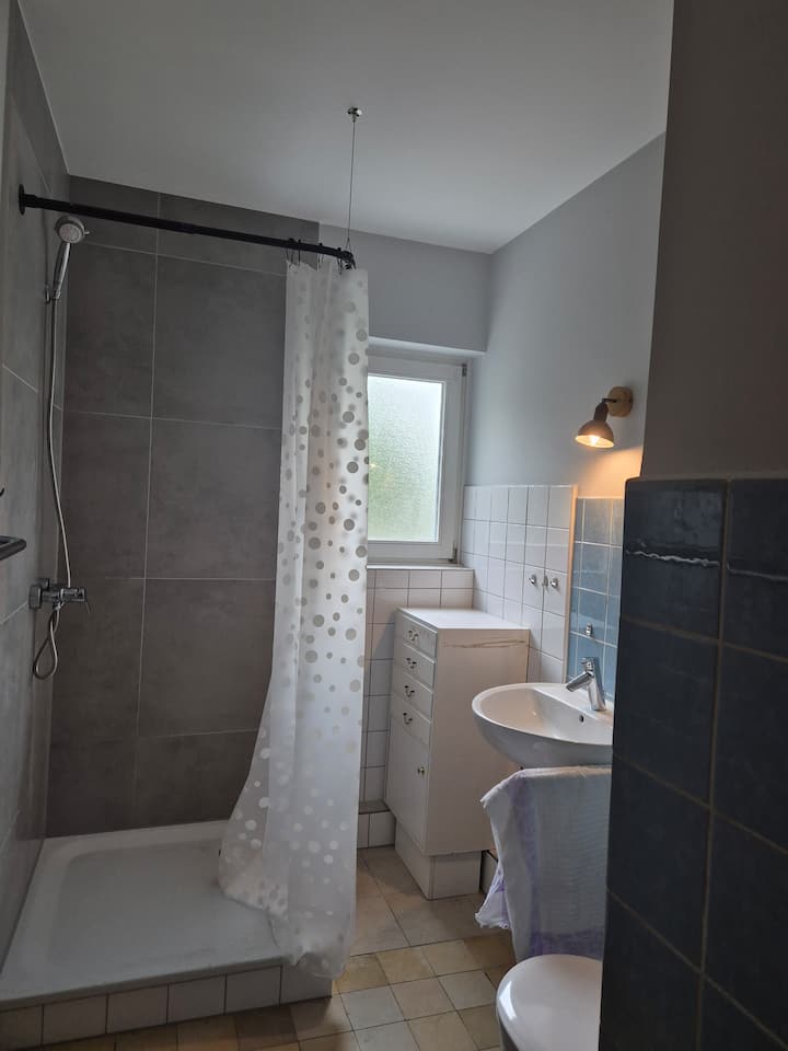 67m2 Große Wohnung Mit Terrasse Nahe S-bahn S3 - Bielefeld