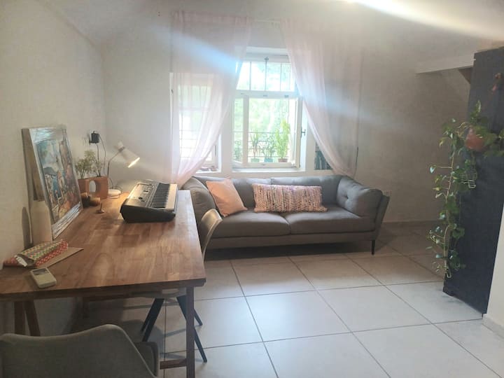 דירת 2 חדרים בלב המושבה הגרמנית בירושלים - ベツレヘム