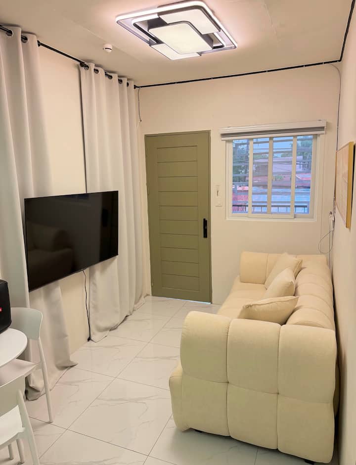 Cozy Condo-type Stay In Karlaville, Rosario - Cavite City