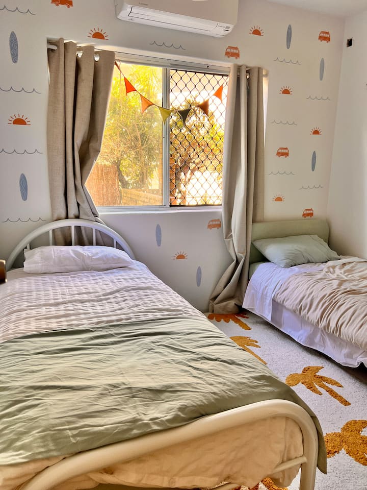 Beachside Escape+ground Floor+walk To Beach - Mudjimba
