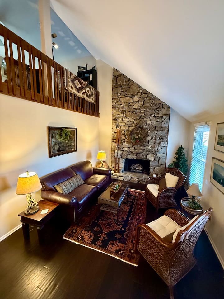 Home In Fletcher - Mountain Home, NC