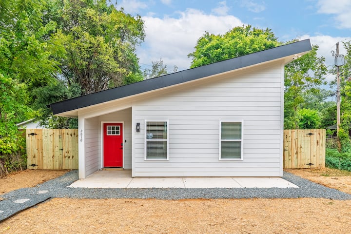 King Bed | Tiny House |<15 Min Uptown&clt Airport - Charlotte, NC