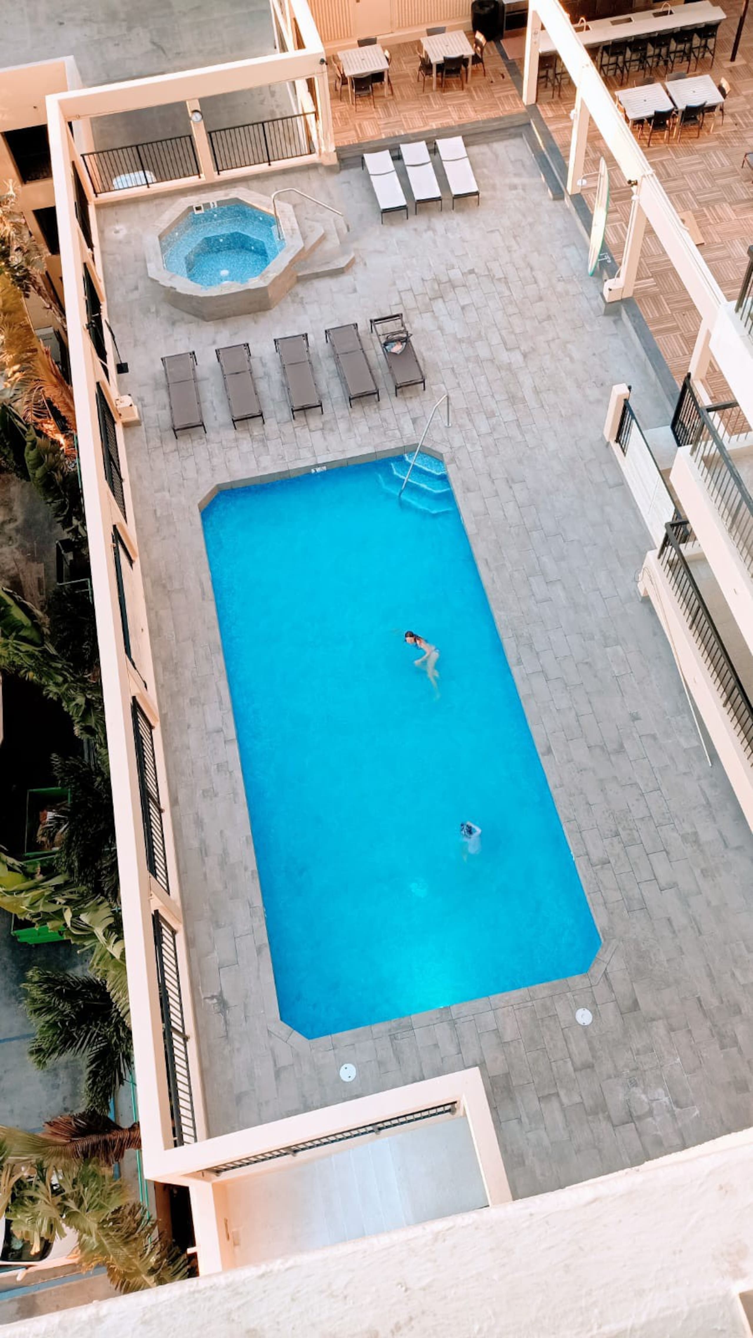 Place to stay in Honolulu · ★4.83 · 2 bedrooms · 4 beds · 2 private baths - Image 45