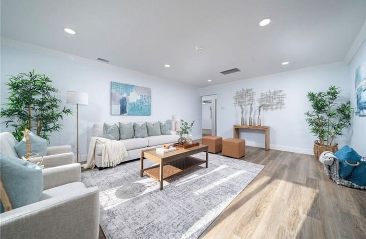 3be2ba Home | Ideal For Extended Stays - Rancho Cucamonga, CA