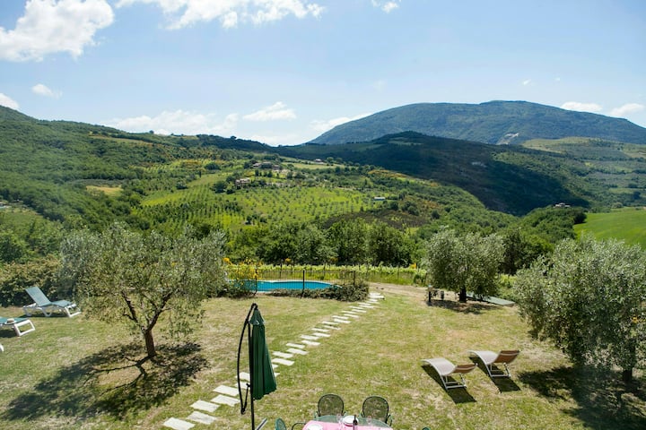 Villa Dans Le Parc Du Mont Subasio, à Assise - Assisi