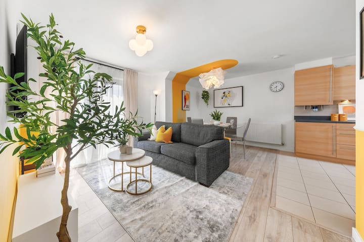 Near Heathrow | Free Parking | Elizabeth-c. London - Hounslow