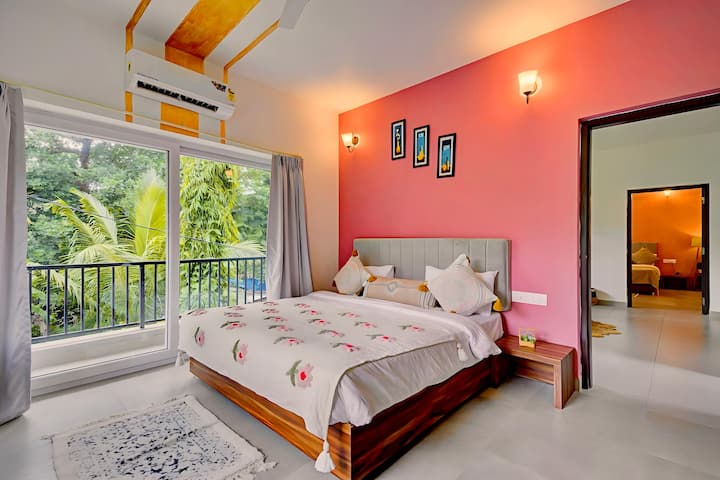 Bedroom 1 image 2