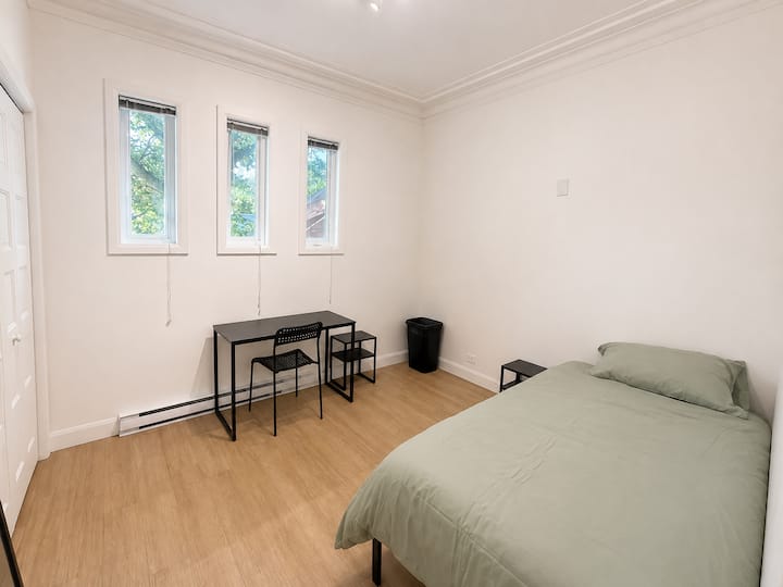 Private Room Near University - Lévis