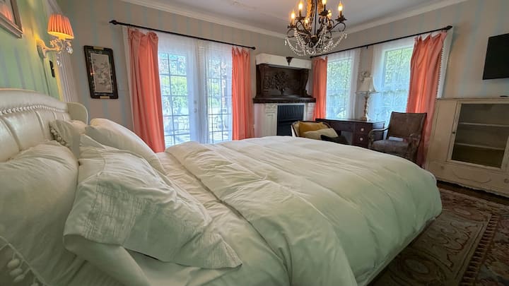 Vintage Room In The House. Great Location - Hollywood